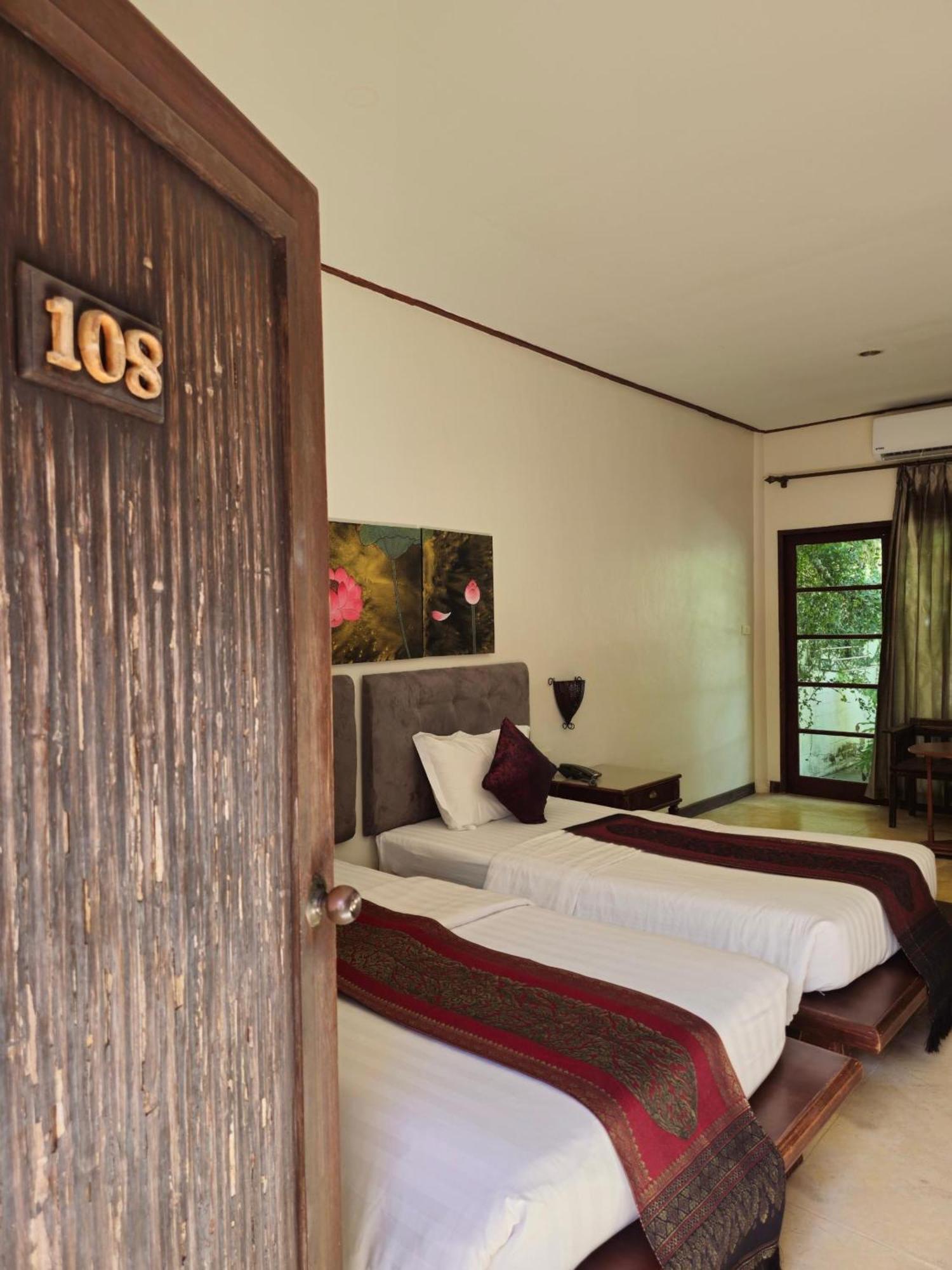 Baan Panwa Resort Экстерьер фото